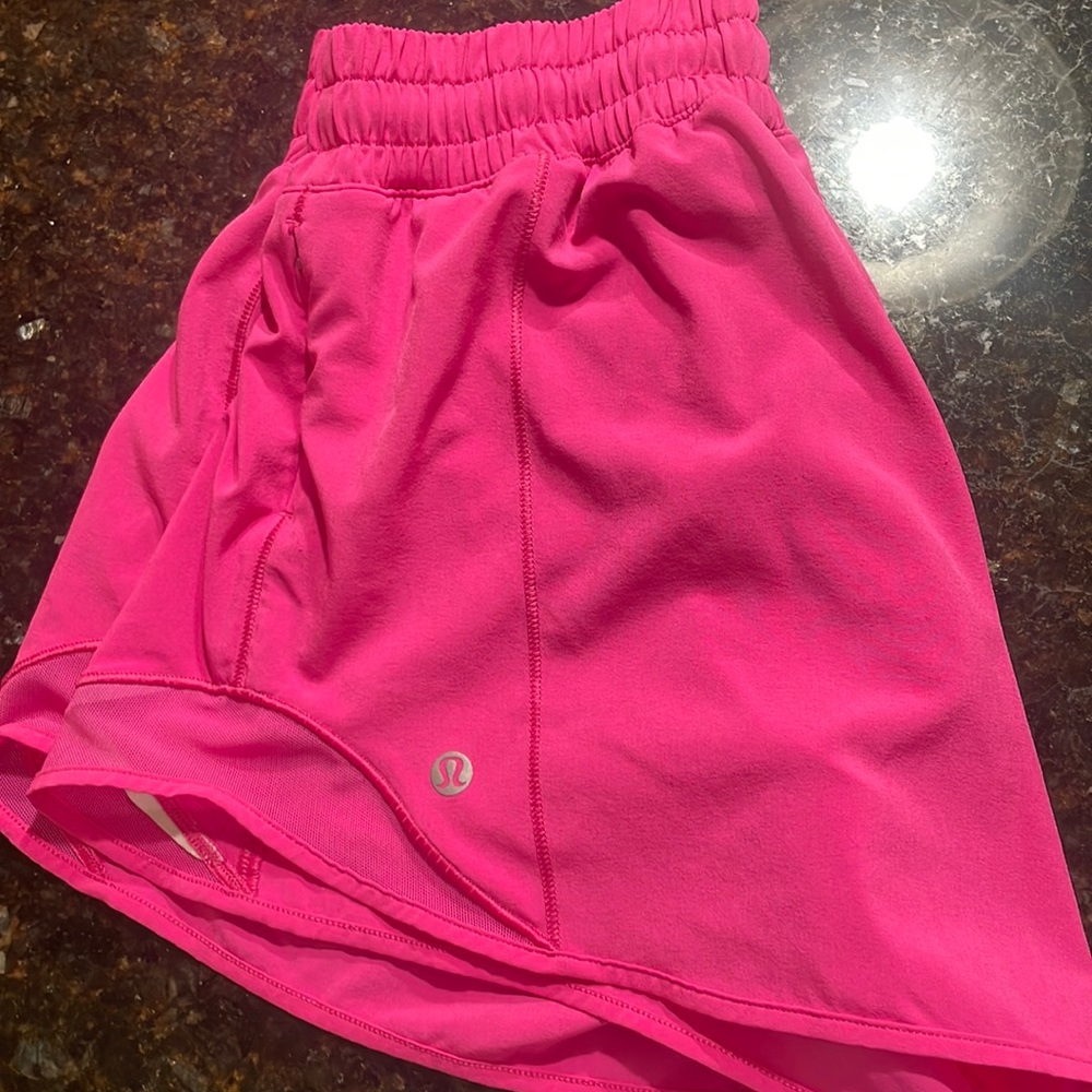 new lululemon hotty hot sonic pink
